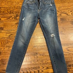 Aeropostale jeans, size 6 Short